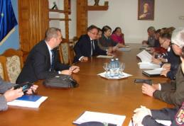 Prefectul Dan Nechifor: Evoluţia numărului de îmbolnăviri de hepatită arată că focarul este aproape stins