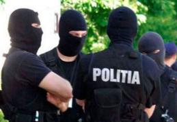 Percheziţii şi ridicări de documente la unităţi sanitare din Botoşani şi alte 15 de judeţe