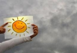 Prognoza meteo pe două săptămâni: Vara se lasă aşteptată. Când scăpam de ploi