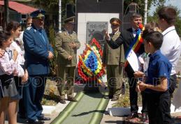 Ziua Eroilor și a Înălțării Domnului sărbătorită cu pioșenie în comuna Ibănești - FOTO