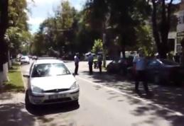 Minoră accidentată pe trecerea de pietoni. A plecat la plimbare, dar a ajuns la spital!