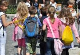 Vești bune pentru elevi! Ce s-ar putea întâmpla cu profesorii