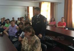 Instructaj din partea ISUJ Botoșani, în domeniul situaţiilor de urgenţă la sediul DGAPCS Botoșani - FOTO