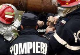 Femeie înecată în fântână, scoasă de pompieri