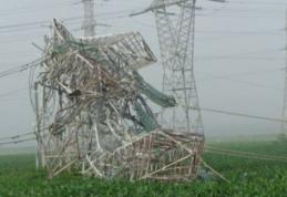 Un general explică apariția tornadelor: „Sunt arme geoclimatice, România este poligon de încercare”