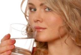 Ce boli poți face dacă nu bei apă suficientă