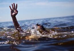 Un celebru cântăreț de la noi și-a văzut moartea cu ochii la Vama Veche. „Am sărit în apă și…”