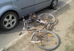 Biciclist neatent, lovit de mașina condusă de un bărbat din Dorohoi
