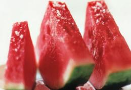 Ciudățenii culinare: De ce să mănânci pepene cu sare