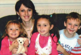 O româncă, mamă a trei minori, arestată în UK pentru că nu a acceptat să îi fie luați copiii