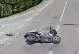 Accident la Dealu Mare! Doi adolescenți din Dorohoi au ajuns la spital după ce s-au răsturnat cu un motociclu!