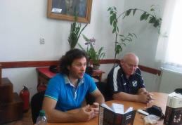 Inaugurarea întâlnirilor de la Casa de Cultură din Dorohoi sub egida „Cultura dorohoiană post-decembristă” - FOTO