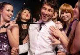 Patru zodii de bărbați super-fustangii. Le stă gândul numai la femei