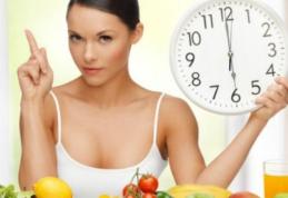 Ora la care mănânci este mai importantă decât ceea ce mănânci