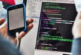 Cum poate cineva să îți acceseze telefonul fără să știi, potrivit experților în securitate