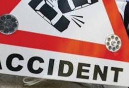 Accident grav de circulație! A lovit trei mașini și a plecat de la locul accidentului!