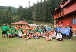 În căutarea comorii dacice ascunsǎ adȃnc ȋn munți!