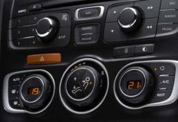 De ce să nu pornești aerul condiționat imediat după ce urci în mașină