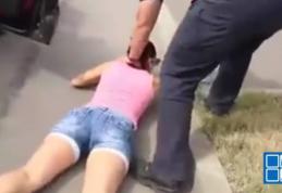 Cerere în căsătorie inedită! Tânără aproape de infarct după ce a fost pusă la pământ de mascați - VIDEO