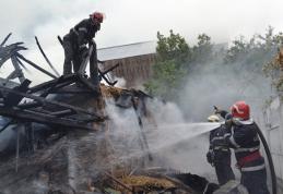 Afacere transformată în scrum de un scurtcircuit electric