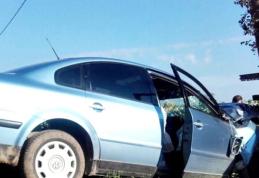 ACCIDENT GRAV! Tânăr de 27 de ani în comă, după ce a intrat cu mașina într-un stâlp de iluminat public!