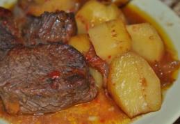 Friptură la tavă cu sos