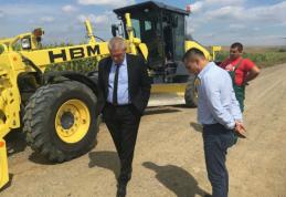 Şefii Consiliului Judeţean Botoşani, în inspecţie pe drumul județean DJ 291 K Lozna-Talpa