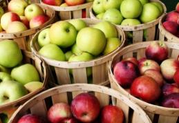 Cât de grav este să mânânci un măr nespălat?