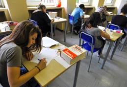 Anunț important pentru elevii de liceu! Liceenii români pot aplica pentru bursa FLEX 2017-2018