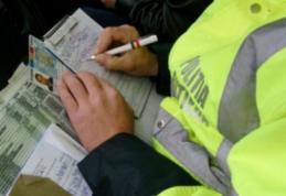 Tânăr de 21 de ani, prins de polițiști la volanul unei mașini fără permis de conducere
