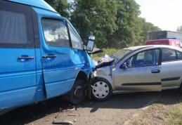 Accident de circulație pe drumul Botoșani-Iași! Patru persoane grav rănite!