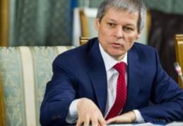 Cioloș: Puteți refuza să dați copie legalizată la școală; trimiteți-i la ministru pe cei care vă cer asta