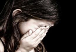 Fetiță româncă de 13 ani umilită în fața clasei în Spania: Pleacă în nenorocita ta de țară