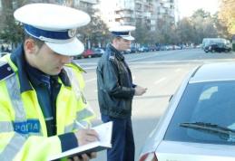 Mașină fără numere de înmatriculare oprită în comuna Havârna. Șoferul nu avea permis de conducere!