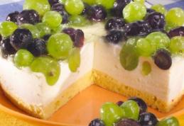 Prăjitură cu struguri şi cremă de brânză