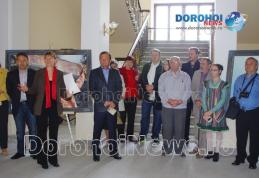 Vernisajul expoziției „Acasă, în suflet”: Dorohoienii pot admira zeci de tablouri - FOTO 