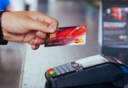 Instituțiile publice care încasează impozite, taxe, amenzi, obligate să accepte și plata cu cardul