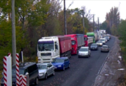 Descindere a procurorilor anticorupţie la graniţa cu România. Vămile Sculeni şi Leuşeni, închise temporar!