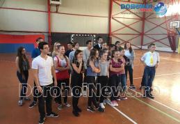 Balul Bobocilor 2016: Repetiții intense la Colegiul Național „Grigore Ghica” Dorohoi - FOTO