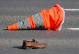 Bărbat din Dorohoi accidentat în timp ce traversa strada prin loc nepermis