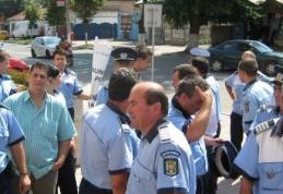Câţi poliţişti vor rămâne şomeri