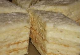 Prăjitură cu foi albe