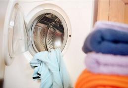 Greșeli pe care le faci când speli haine