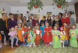 Preșcolarii grupei „Albinuțe” de la Grădinița Ștefan cel Mare și Sfânt Dorohoi au spus „La revedere, toamnă!” - FOTO