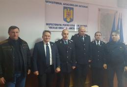 Pompieri botoşăneni avansaţi în grad, de Ziua Naţională a României