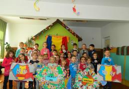 Grădinița „Albă ca Zăpada” Dorohoi - „Mândru-s pui de românaș” - FOTO