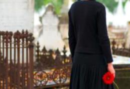 De ce trebuie purtăm doliu după moartea cuiva? Multă lume nu ştie care este de fapt semnificaţia lui