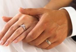 Motivul pentru care verigheta se poartă pe mâna stângă. Sigur nu ştiai acest lucru