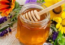 Mierea, cu bune, dar și cu câteva rele - Câtă poți mânca zilnic fără să te îngrași?