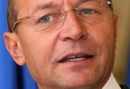 Proiectul pentru reîmpărţirea României va fi abandonat dacă UDMR refuză varianta preşedintelui